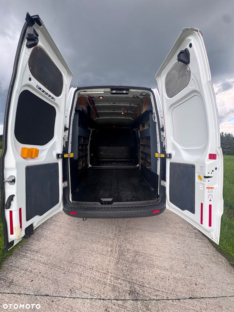 Ford Tourneo Custom - 5