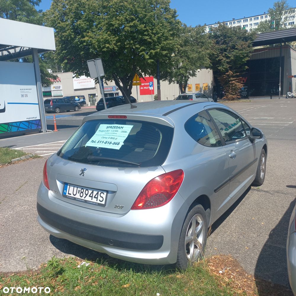 Peugeot 207 - 5