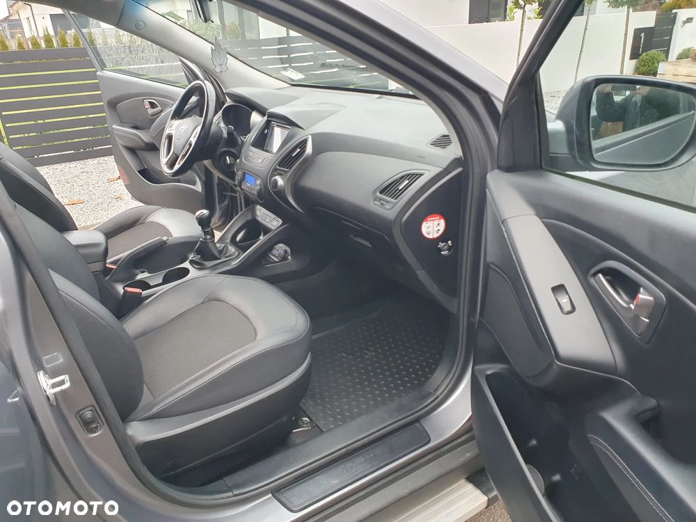 Hyundai ix35 - 13