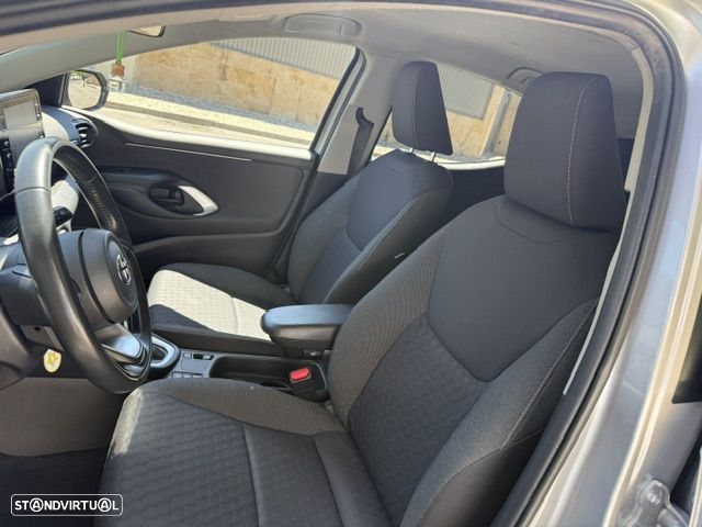 Toyota Yaris 1.5 HDF Exclusive - 8