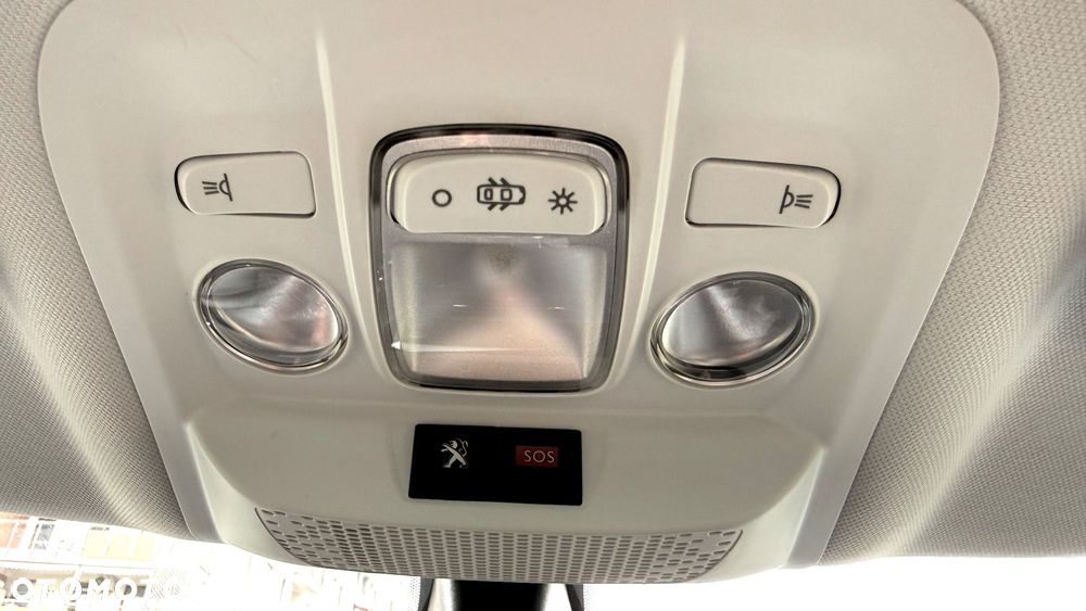 Peugeot 2008 1.2 Pure Tech Crossway S&S EAT6 - 9