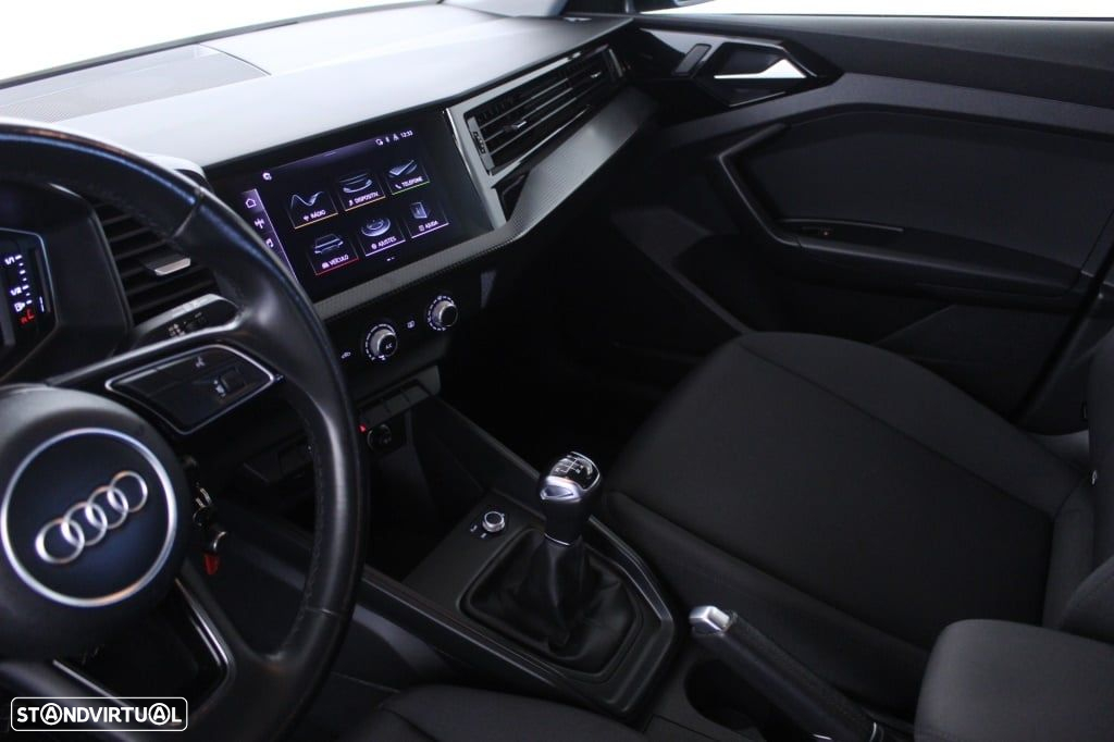 Audi A1 Sportback 25 TFSI Advanced - 33