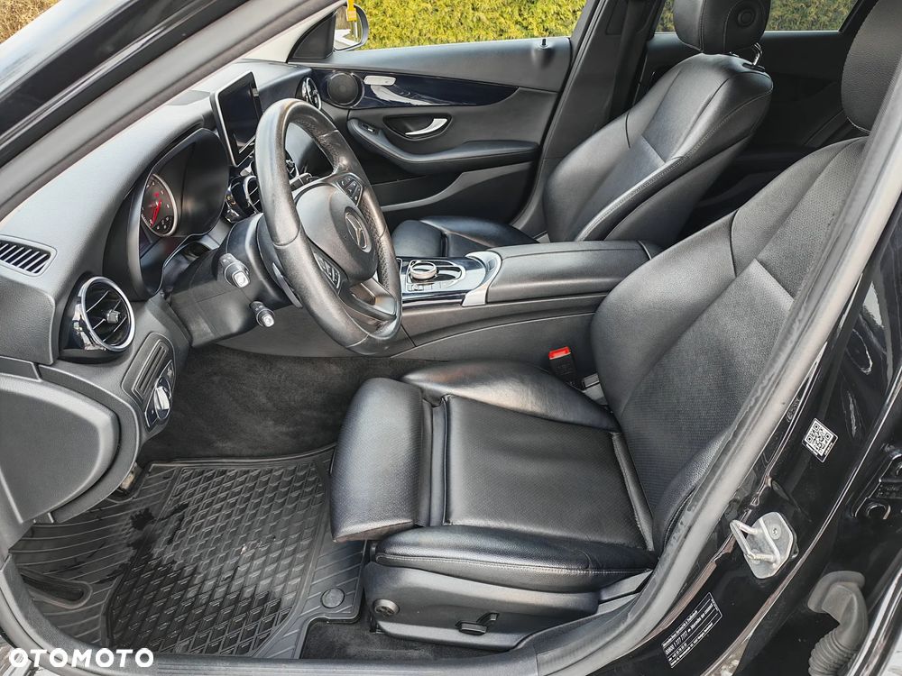 Mercedes-Benz Klasa C 200 d 7G-TRONIC - 25