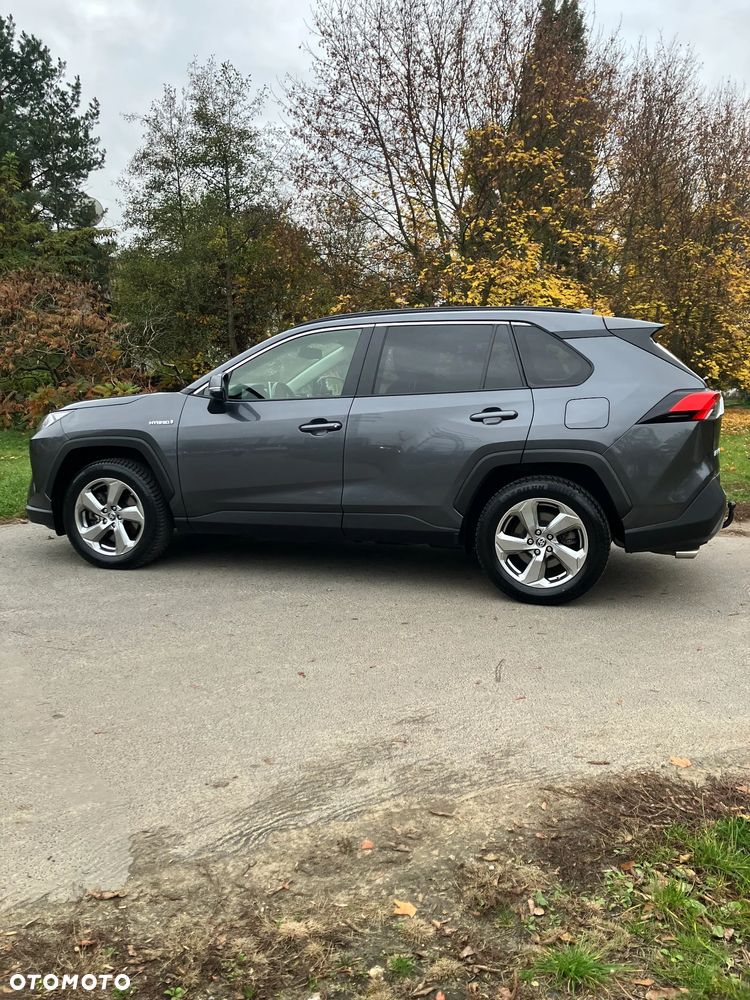 Toyota Rav4 2021 photo 4