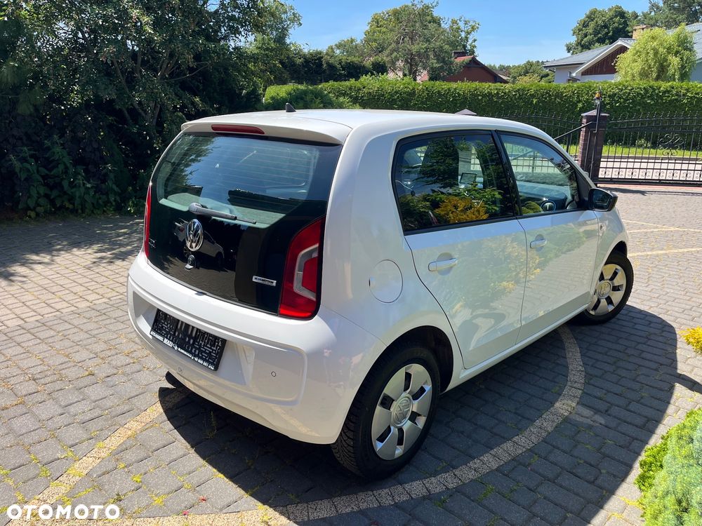 Volkswagen up! - 3