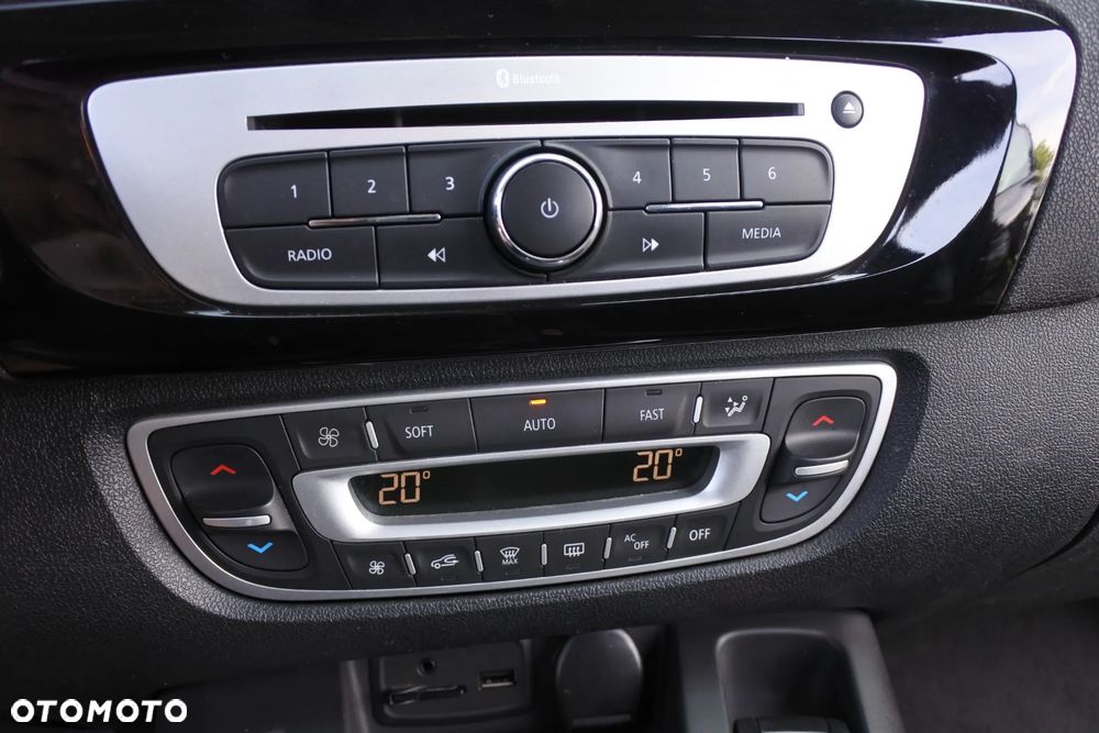 Renault Scenic 1.2 TCE Energy Bose - 17