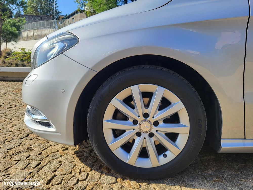 Mercedes-Benz B 180 CDi BlueEfficiency - 15