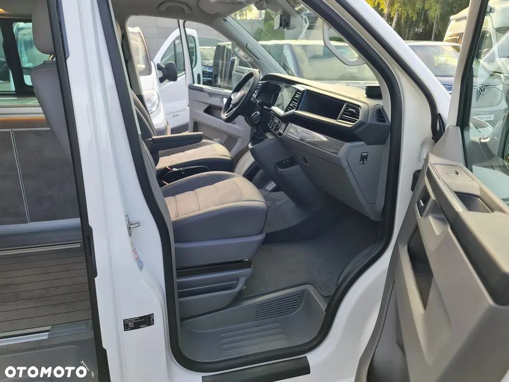 Volkswagen California - 23