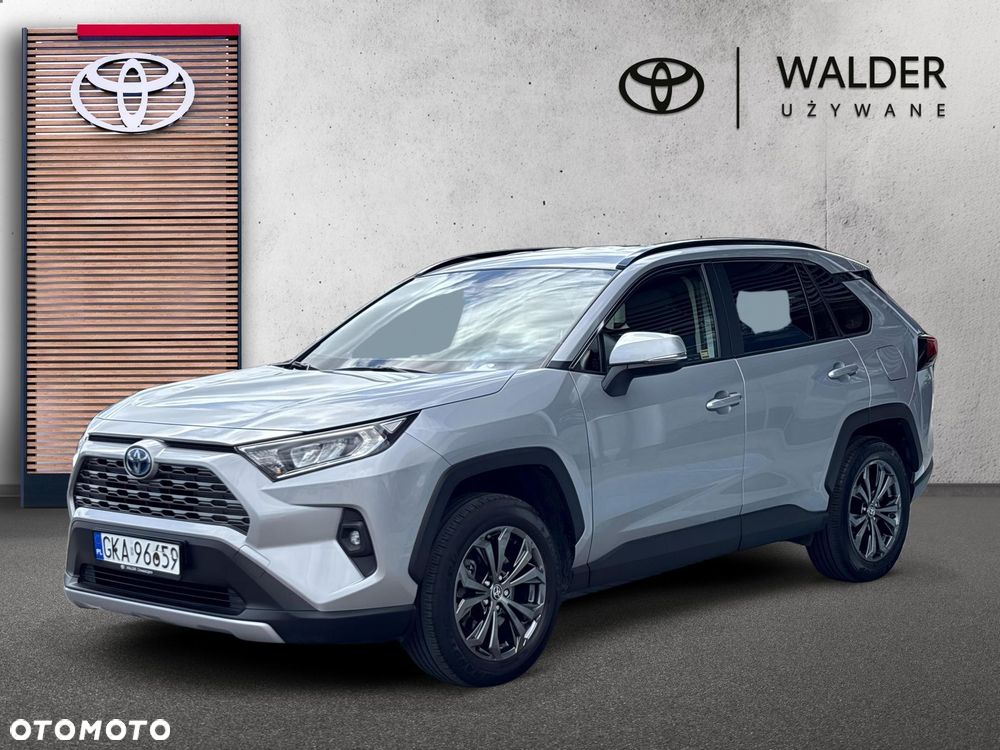 Toyota RAV4 - 1