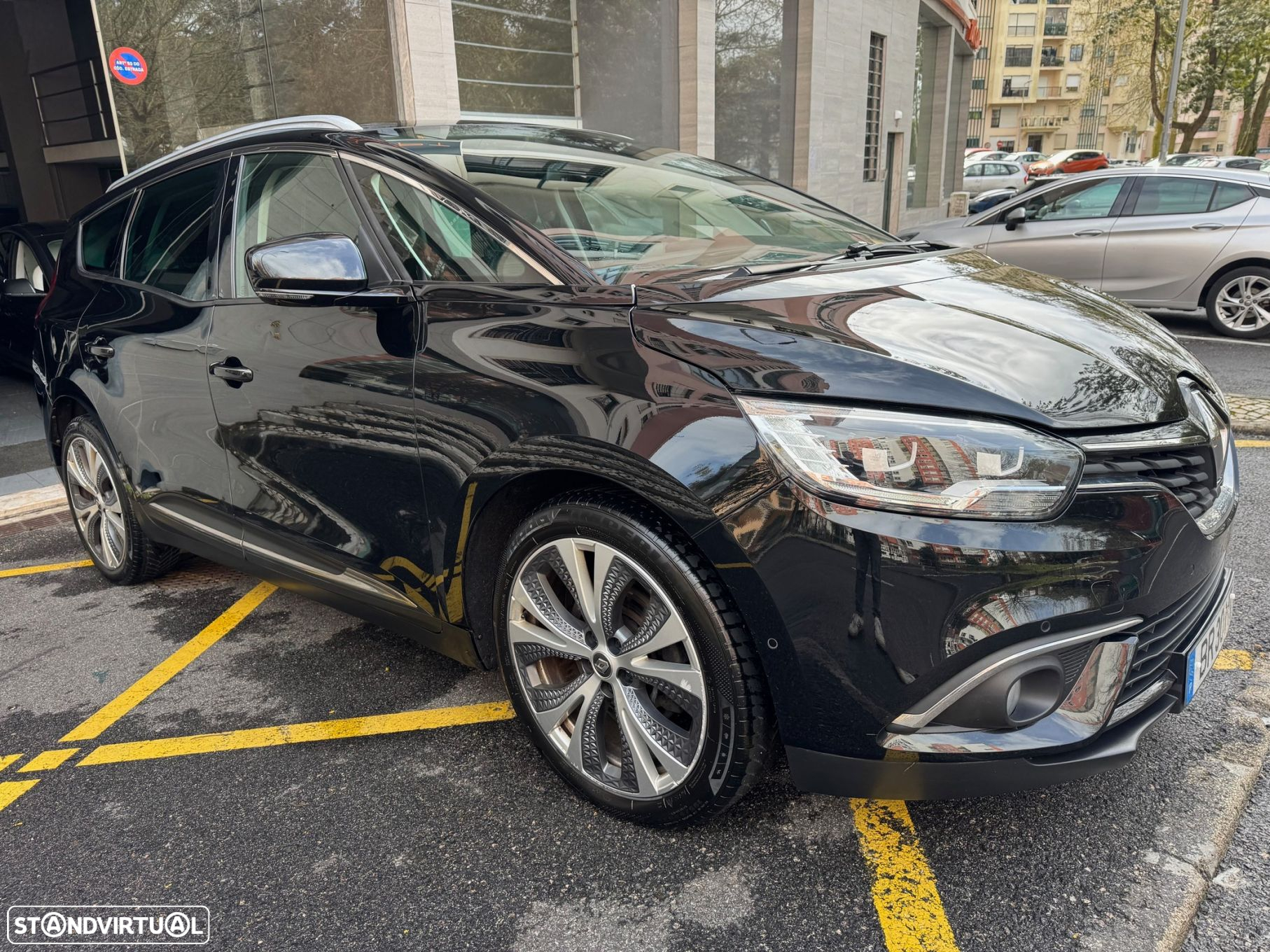 Renault Grand Scénic 1.6 dCi Dynamique S SS - 37