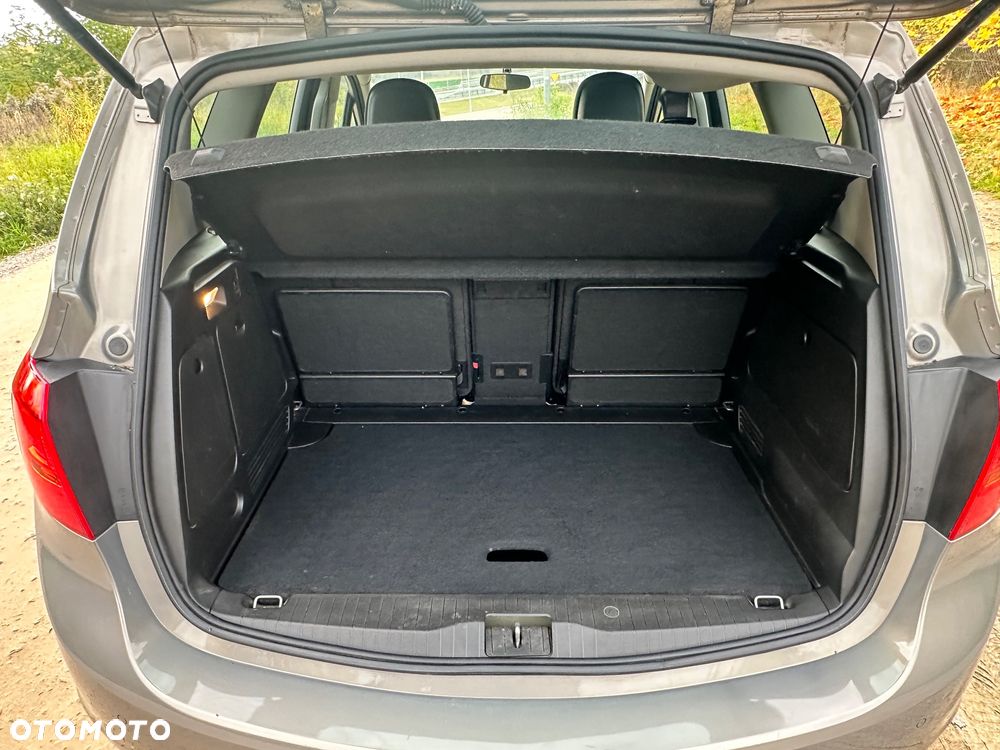 Opel Meriva - 13