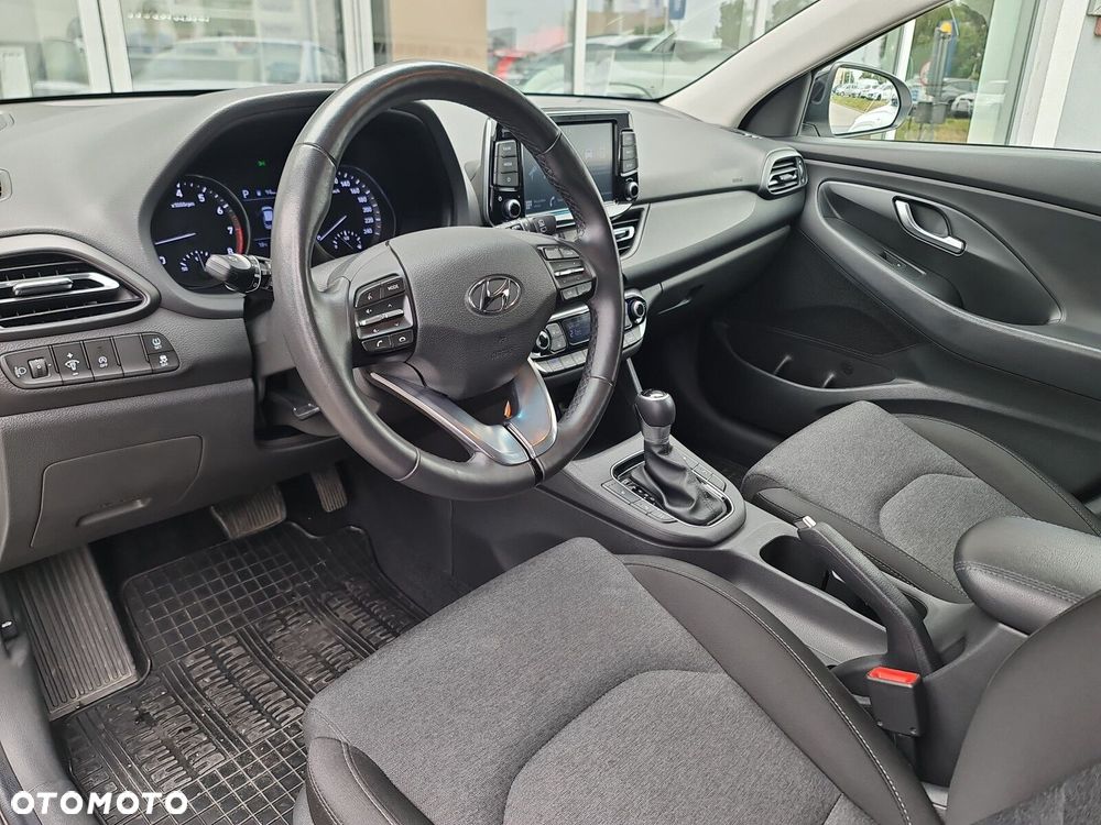 Hyundai i30 1.5 T-GDI 48V Smart DCT - 13