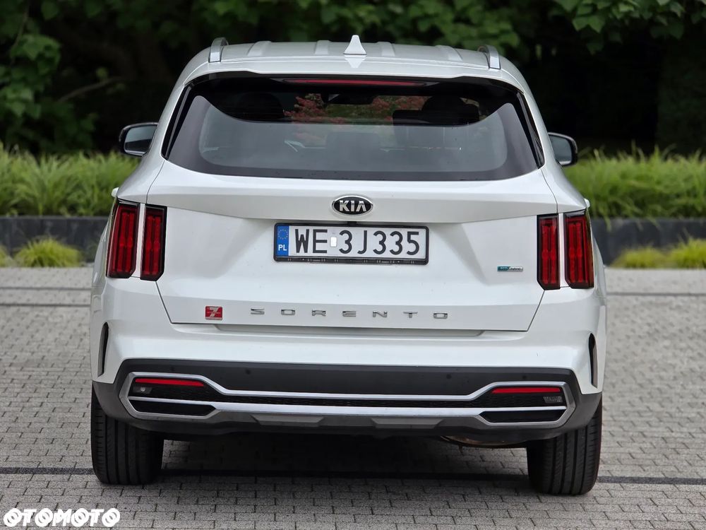 Kia Sorento 1.6 T-GDI HEV L 7os - 9
