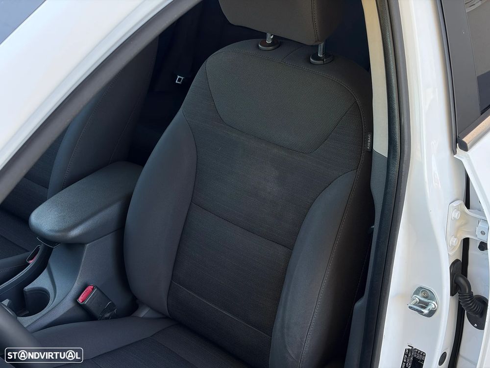 Hyundai Ioniq 1.6 GDI HEV Hybrid Tech - 27