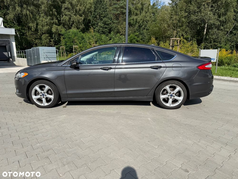 Ford Fusion - 3