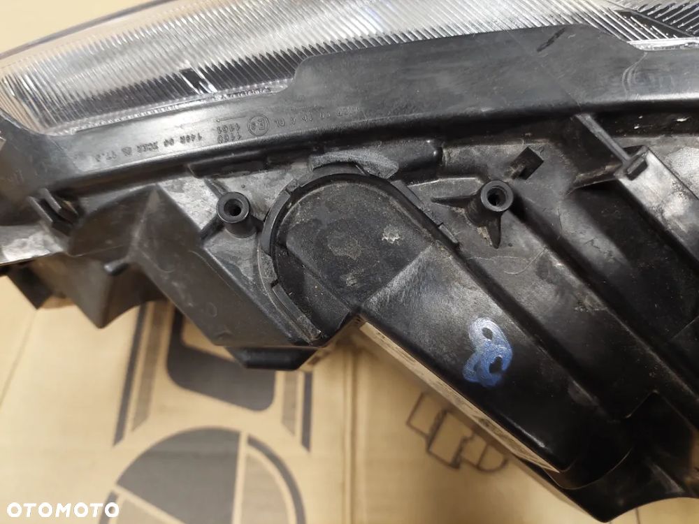 Reflektor prawy seat ibiza V Arona 6F1941 008F - 5