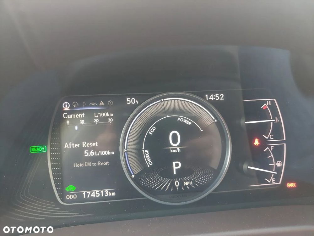 Lexus ES 300h Business Edition + - 15