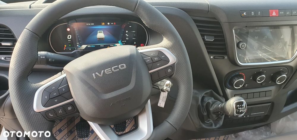 Iveco Daily 35S18 - 26