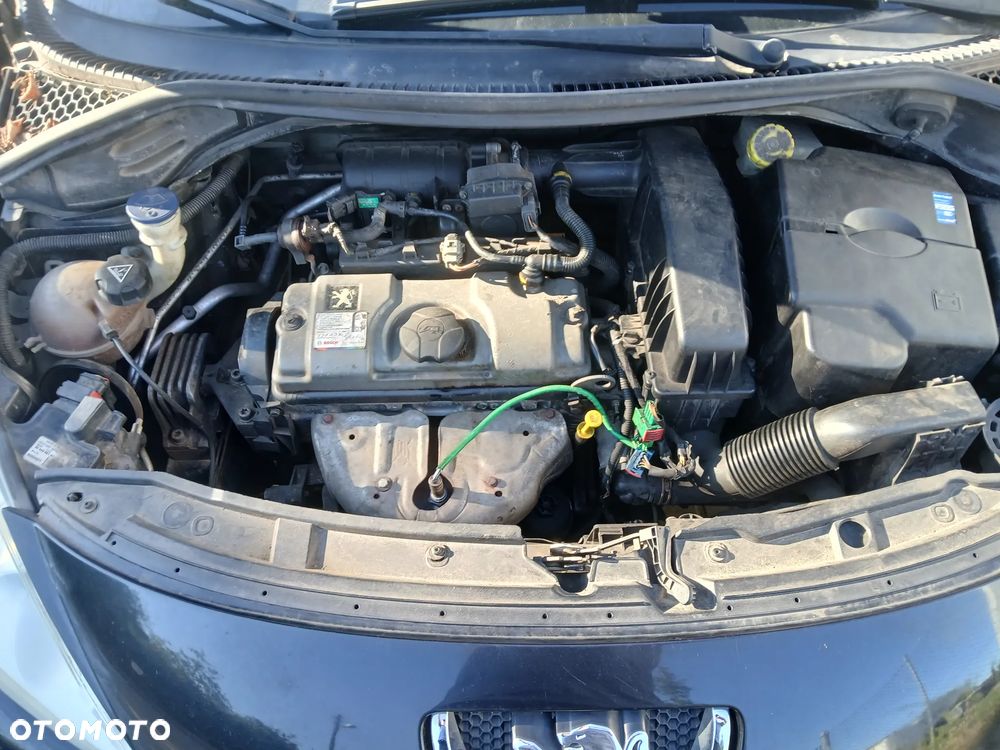 Peugeot 207 1.4 Trendy - 7
