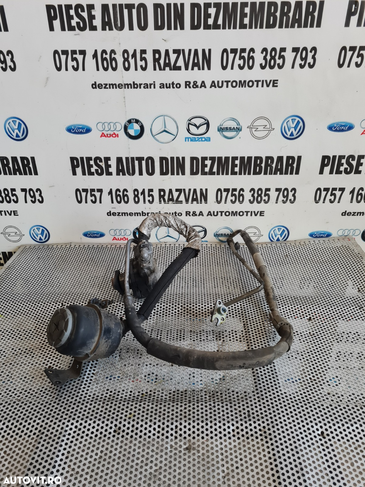 Pompa Servo Servodirectie Hidraulica Conducta Servo Bidonas Vas Ulei Servo Audi A4 B8 Q5 A5 2.7 Tdi - 2