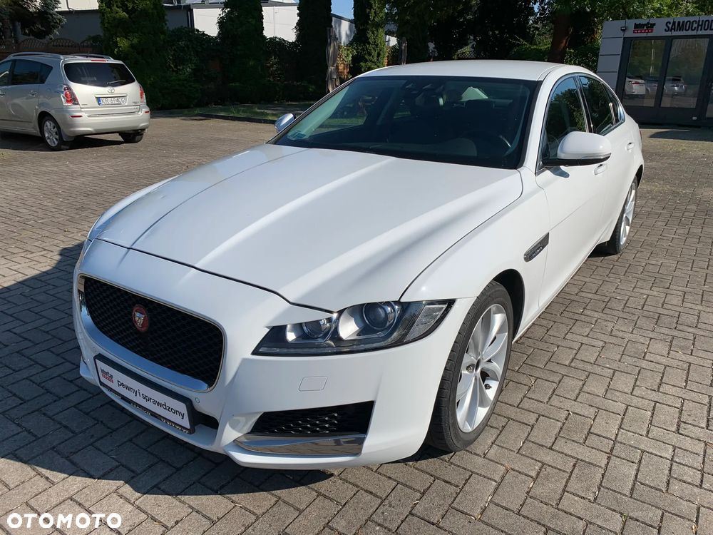 Jaguar XF 2.0 i4D Prestige - 1