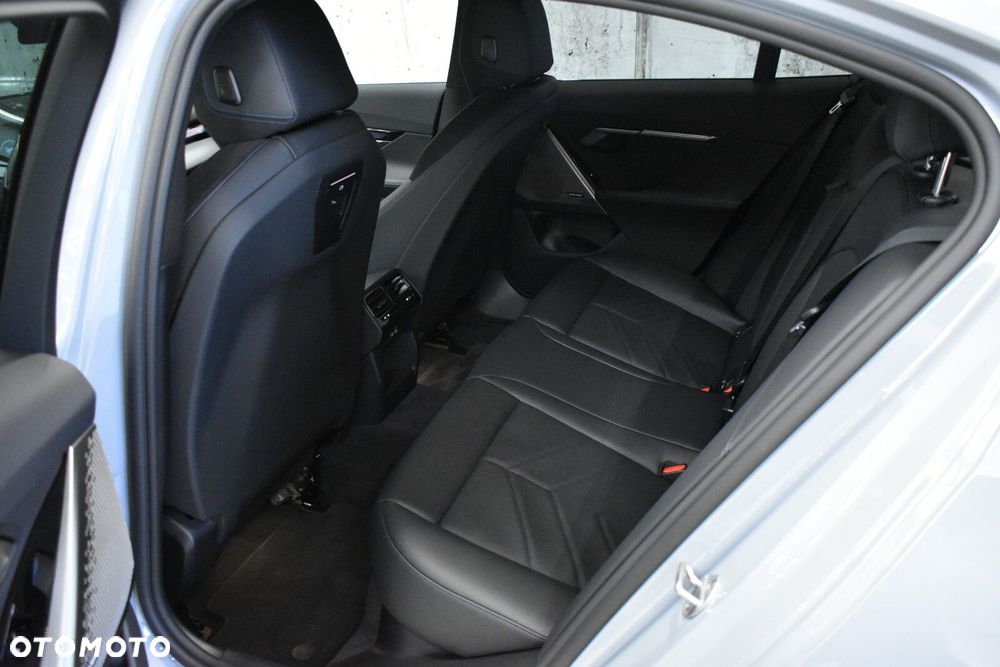 BMW Seria 5 - 23
