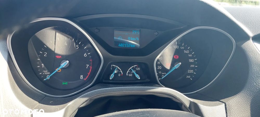 Ford Focus 1.6 Trend Sport - 10