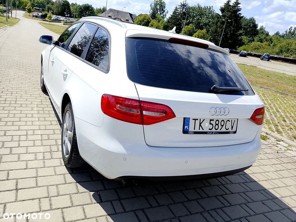 Audi A4 Avant - 4