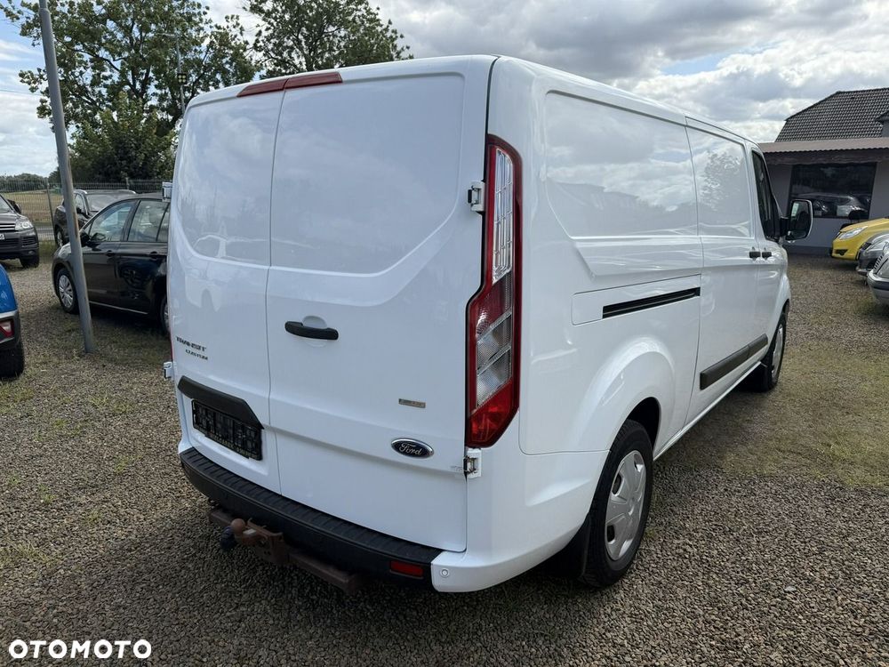 Ford Transit Custom - 12