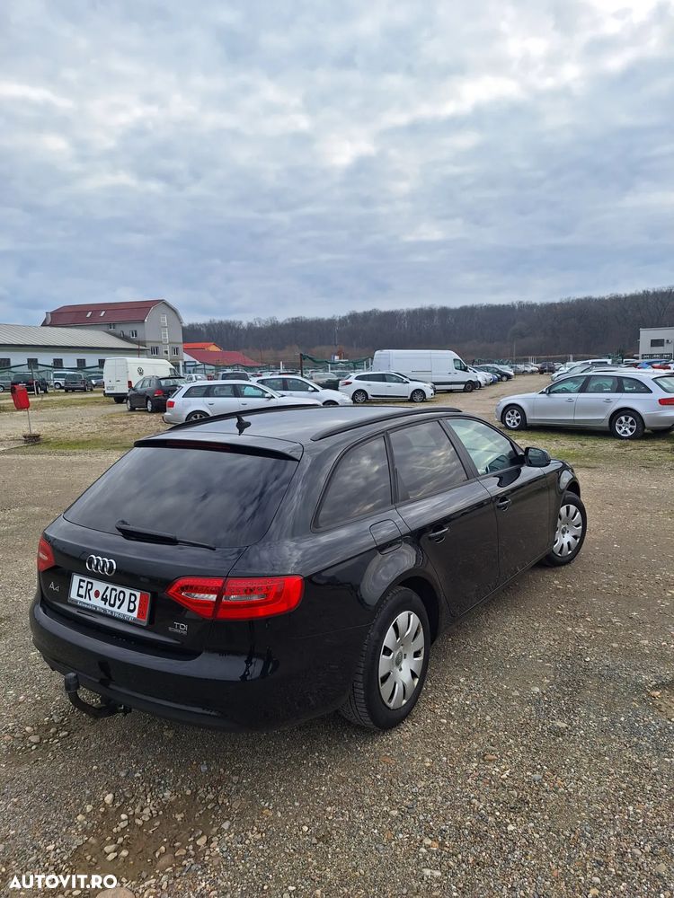 Audi A4 Avant 2.0 TDI DPF quattro Attraction - 5
