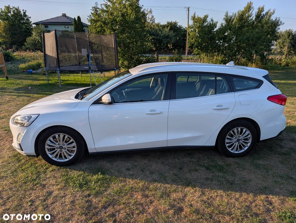 Ford Focus 1.5 EcoBoost Titanium ASS - 9