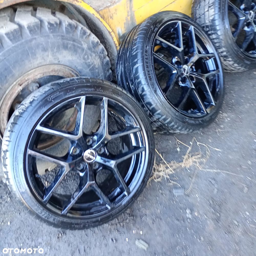 Felgi koła KIA cee'd 5x114.3 18" 225/40/18 - 3
