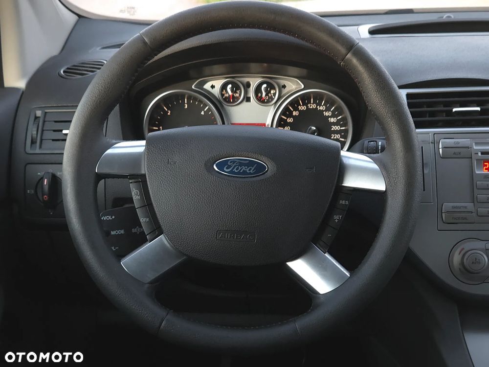 Ford Kuga 2.0 TDCi 2x4 Individual - 22