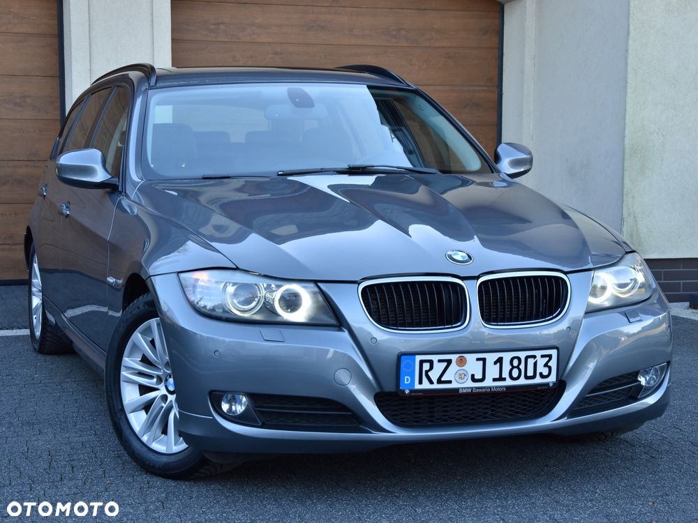 BMW Seria 3 318d DPF Edition Exclusive - 1