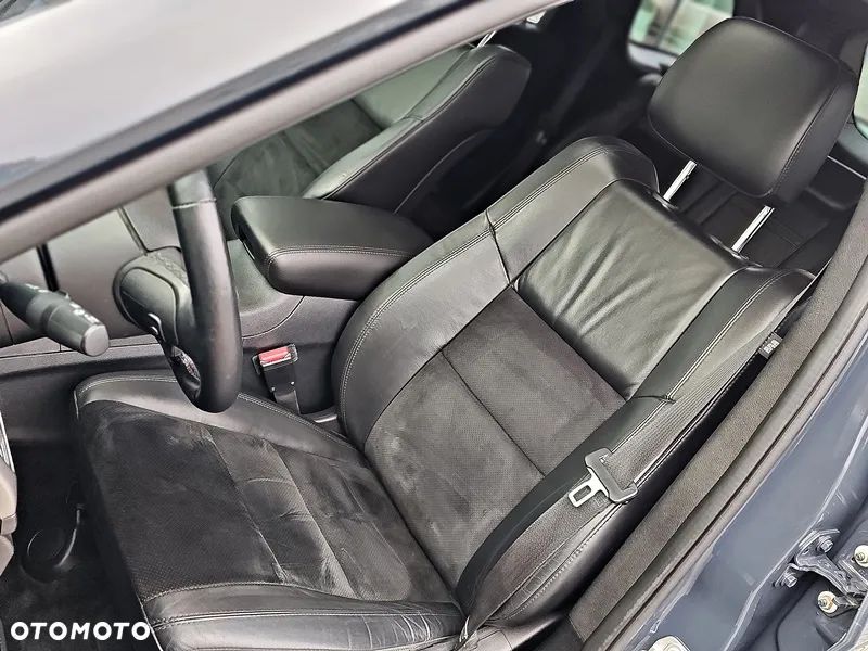Jeep Grand Cherokee - 18