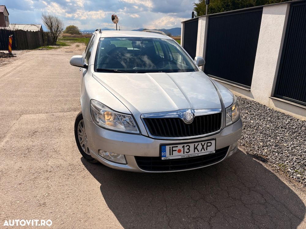 Volkswagen Golf 1.9 TDI BlueMotion Comfortline - 1