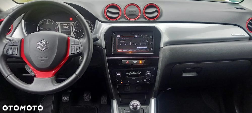 Suzuki Vitara 1.6 DDiS (4x4) Allgrip Comfort+ - 15