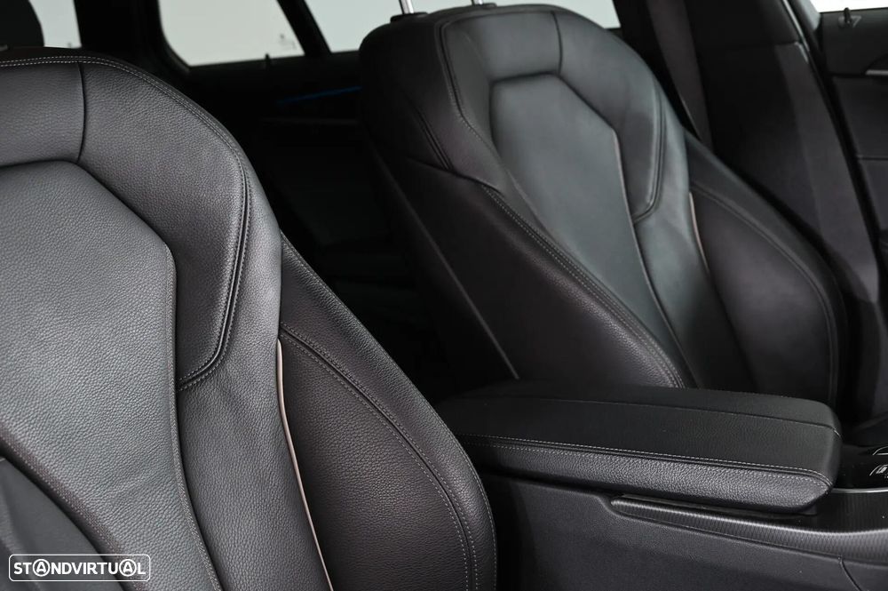 BMW 520 e Pack M - 27
