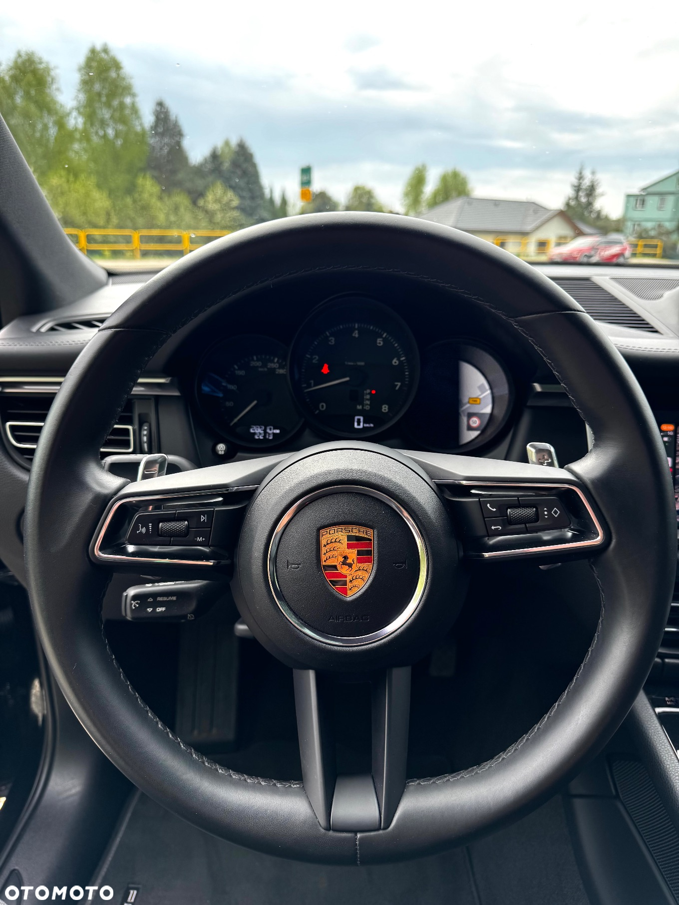 Porsche Macan - 27