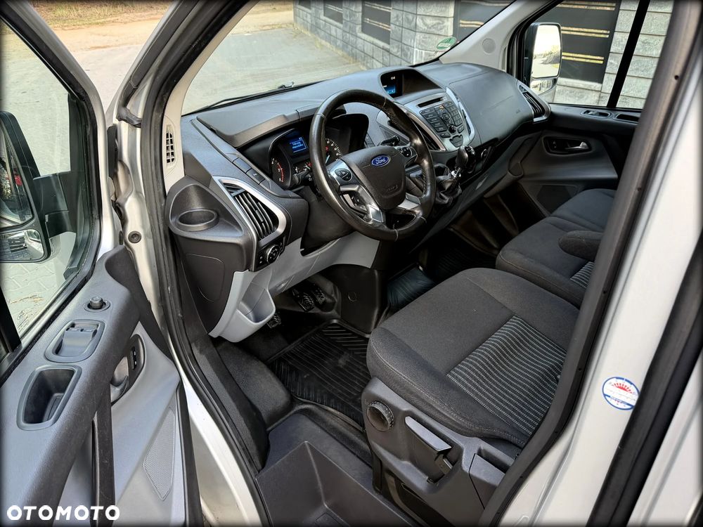 Ford TRANSIT CUSTOM - 5