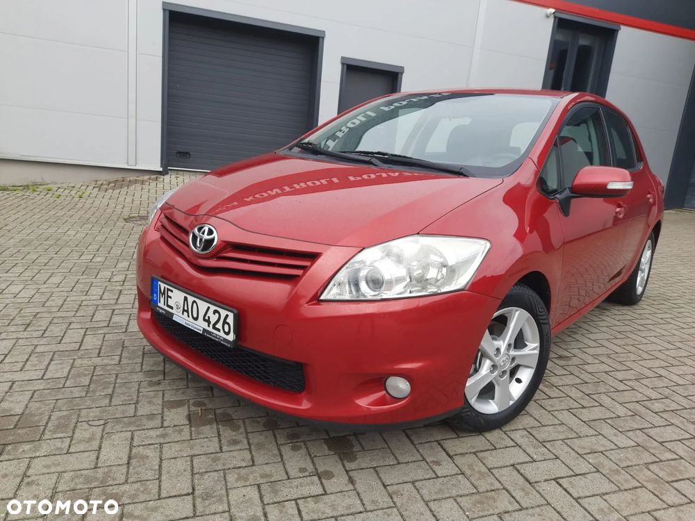 Toyota Auris 1.33 Dual-VVT-i - 2