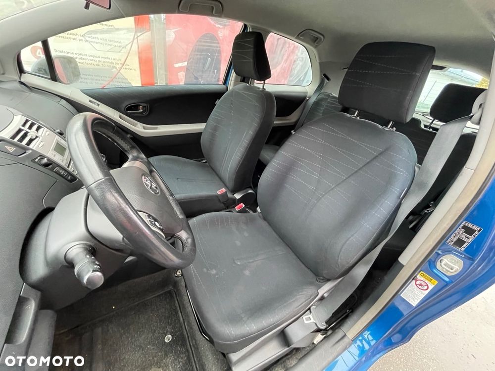 Toyota Yaris 1.0 Luna - 6