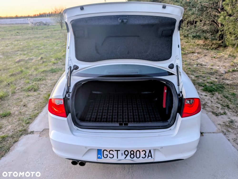 Seat Exeo 2.0 TDI DPF Style - 7