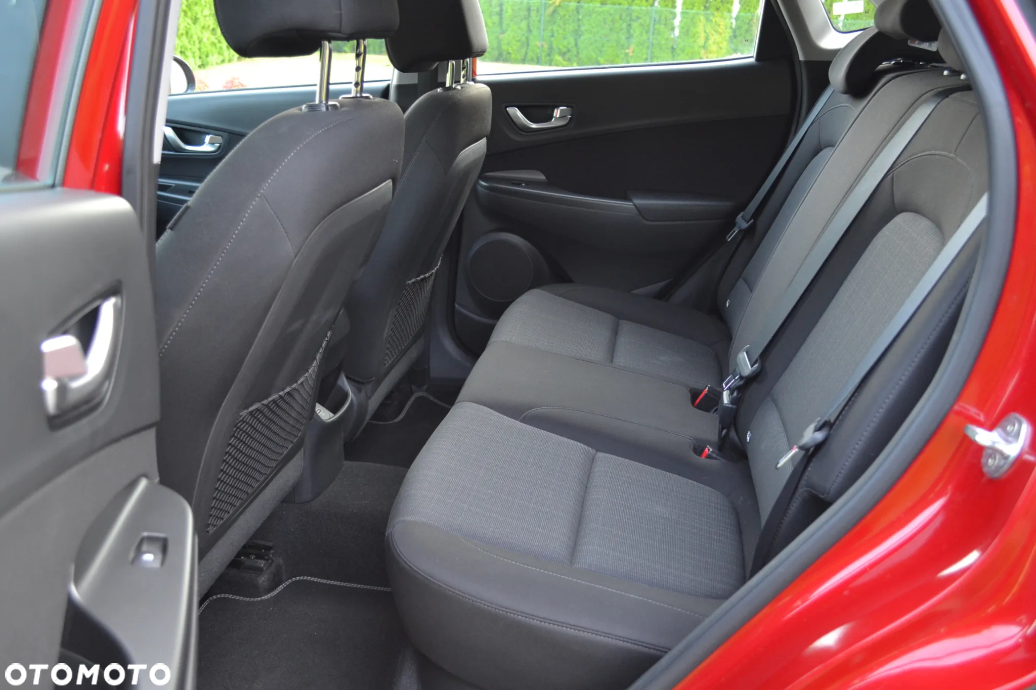 Hyundai Kona 1.6 T-GDI Comfort DCT - 11