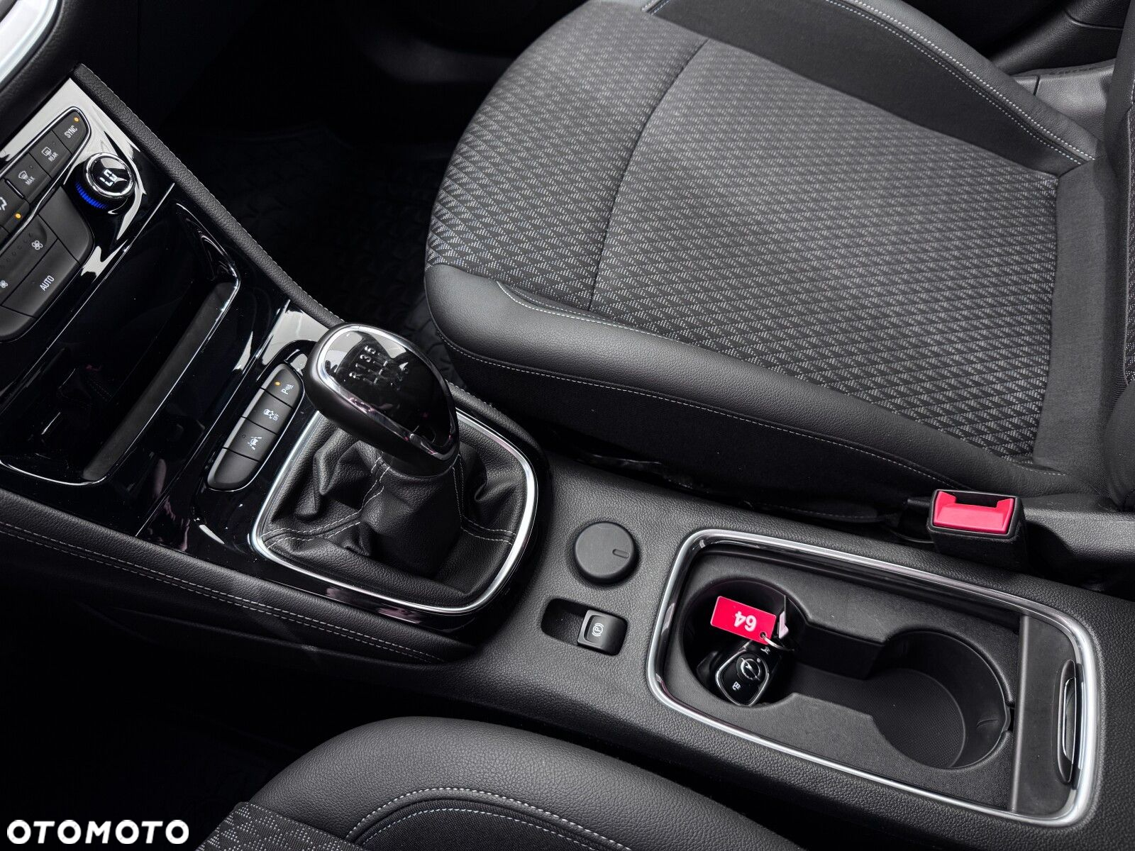 Opel Astra V 1.4 T GPF Elite - 25