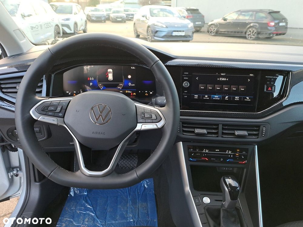 Volkswagen Taigo - 12