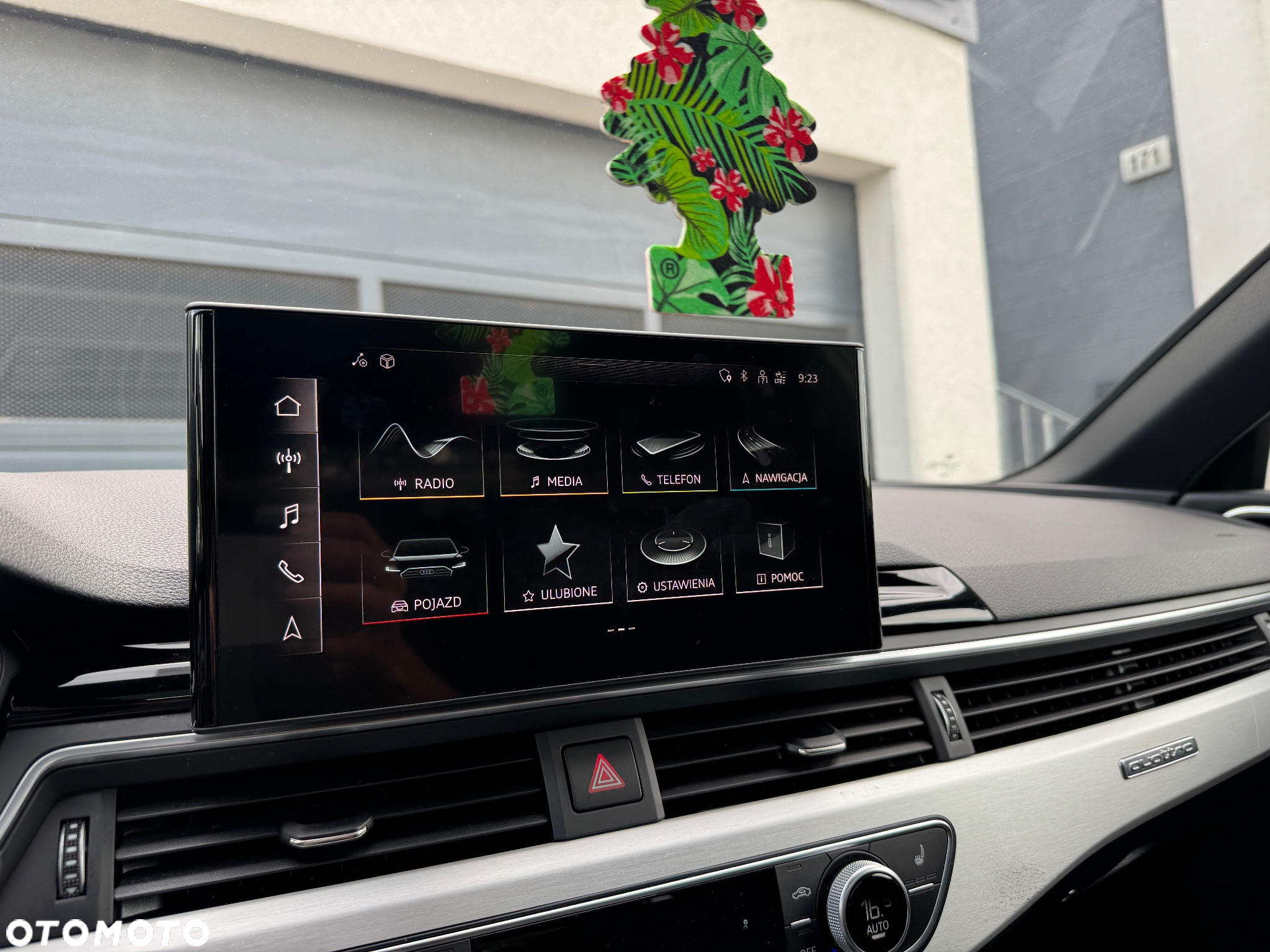 Audi A4 Avant 40 TDI quattro S tronic S line - 35