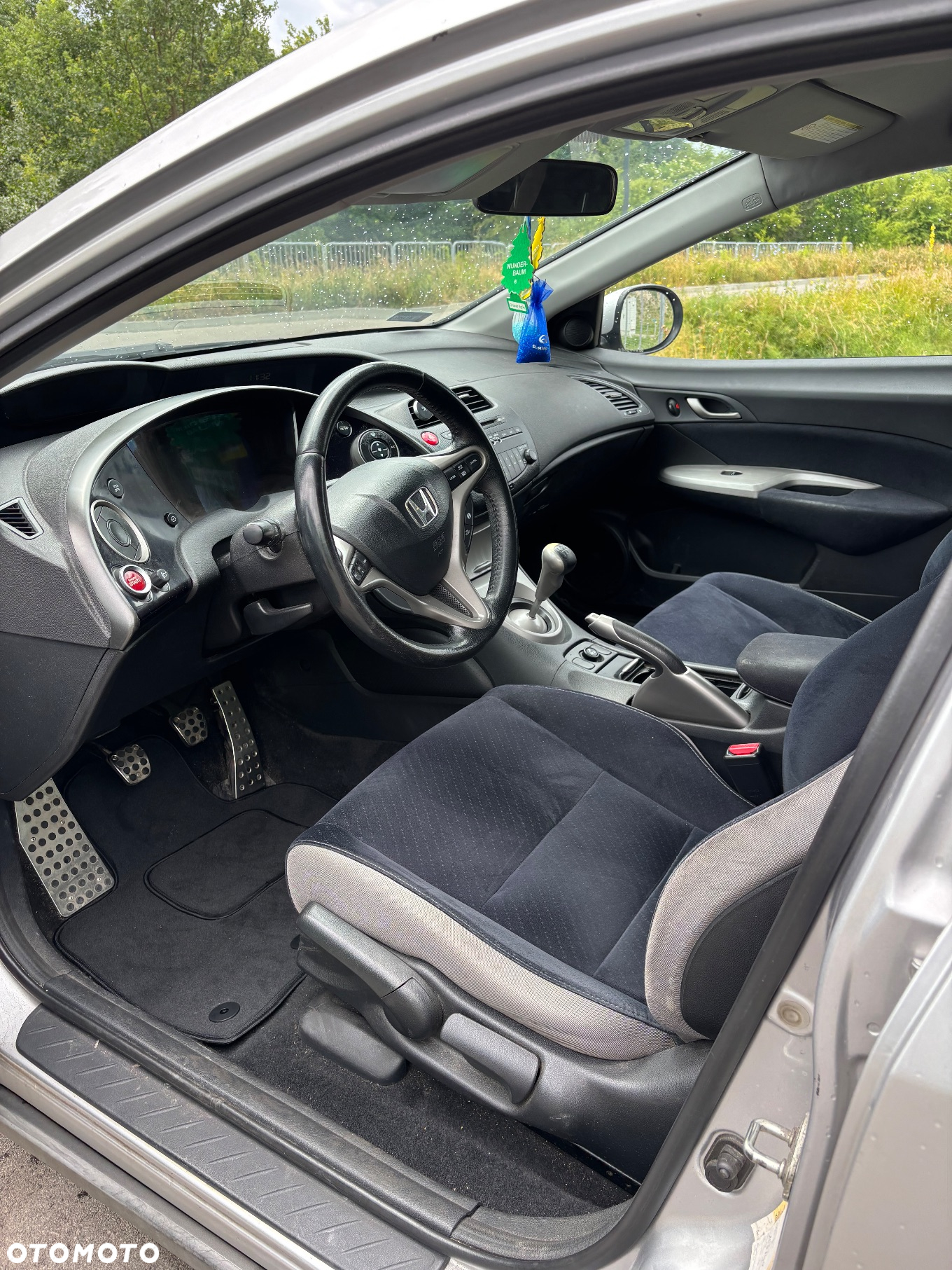 Honda Civic 1.8 Comfort - 39