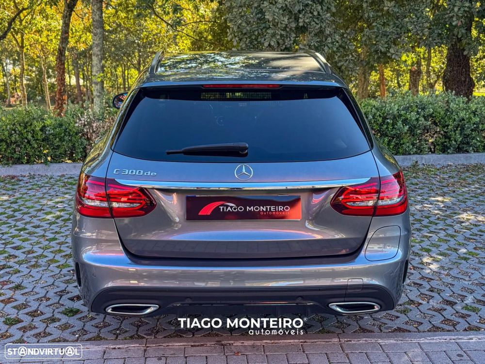 Mercedes-Benz C 300 - 26