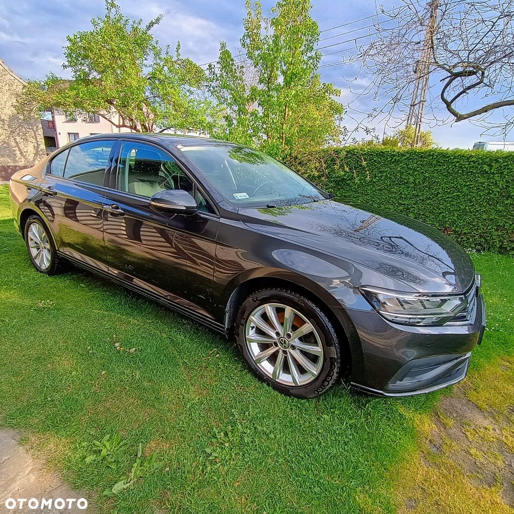 Volkswagen Passat 1.5 TSI EVO Essence - 2